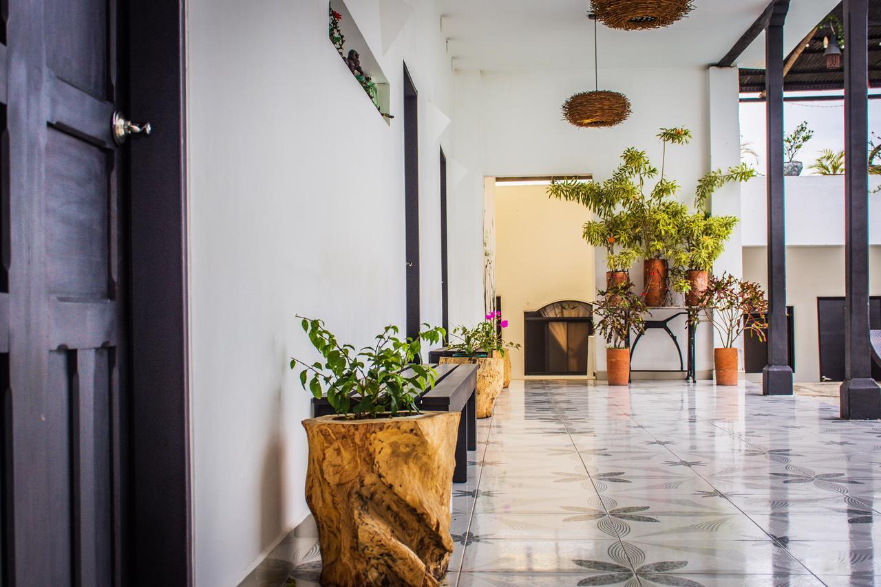 Capilla Del Sol Hotel Garzon  ภายนอก รูปภาพ